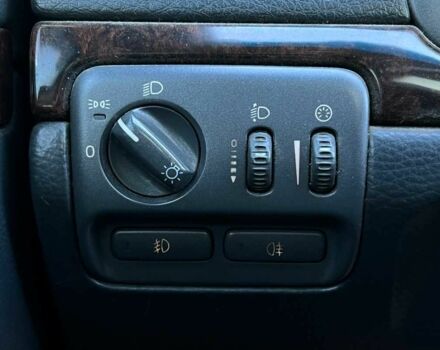 Серый Вольво С80, объемом двигателя 2.8 л и пробегом 303 тыс. км за 4300 $, фото 14 на Automoto.ua