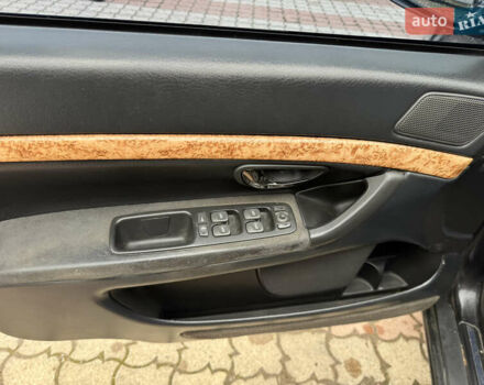 Серый Вольво С80, объемом двигателя 2.4 л и пробегом 290 тыс. км за 4200 $, фото 8 на Automoto.ua