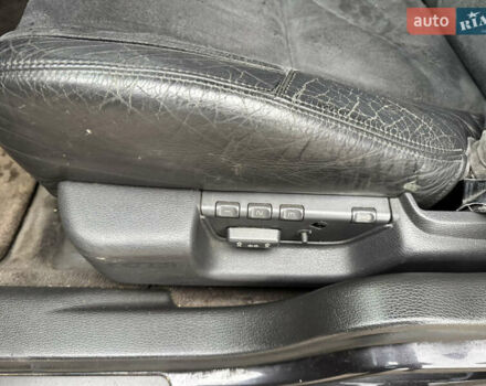 Серый Вольво С80, объемом двигателя 2.4 л и пробегом 290 тыс. км за 4200 $, фото 9 на Automoto.ua
