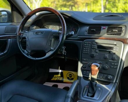 Серый Вольво С80, объемом двигателя 2.8 л и пробегом 303 тыс. км за 4300 $, фото 12 на Automoto.ua