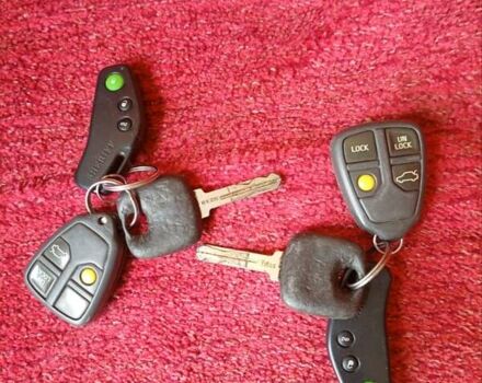 Серый Вольво С80, объемом двигателя 2.78 л и пробегом 303 тыс. км за 3500 $, фото 33 на Automoto.ua