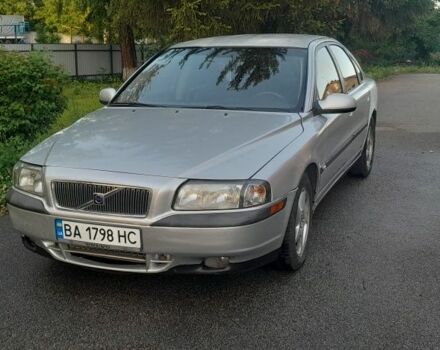 Сірий Вольво S80, об'ємом двигуна 2.5 л та пробігом 374 тис. км за 4047 $, фото 4 на Automoto.ua