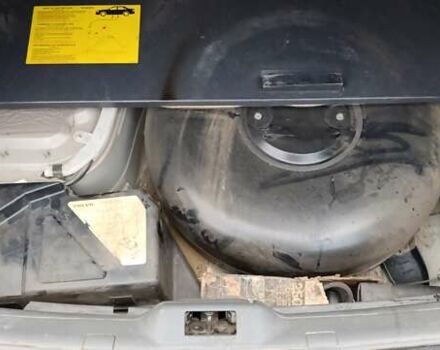 Серый Вольво С80, объемом двигателя 2.92 л и пробегом 406 тыс. км за 5000 $, фото 41 на Automoto.ua