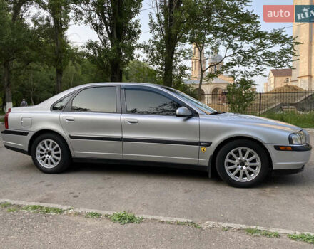 Серый Вольво С80, объемом двигателя 2.44 л и пробегом 390 тыс. км за 4200 $, фото 3 на Automoto.ua