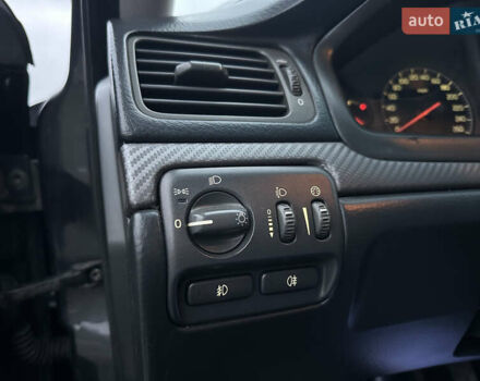 Серый Вольво С80, объемом двигателя 2 л и пробегом 340 тыс. км за 4500 $, фото 45 на Automoto.ua