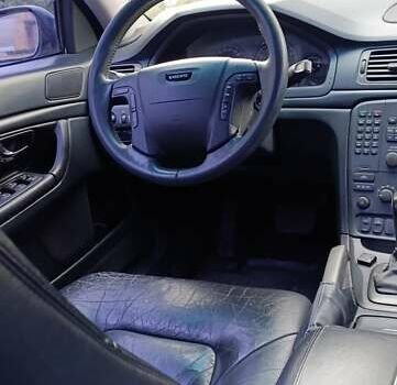 Серый Вольво С80, объемом двигателя 2.92 л и пробегом 406 тыс. км за 5000 $, фото 6 на Automoto.ua