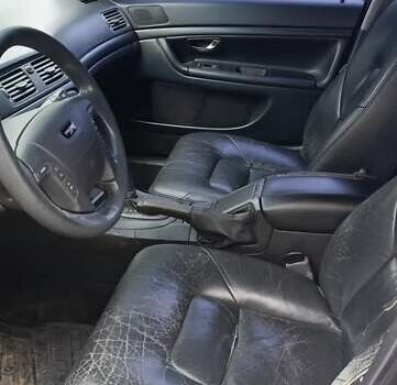 Серый Вольво С80, объемом двигателя 2.92 л и пробегом 406 тыс. км за 5000 $, фото 3 на Automoto.ua