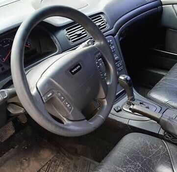 Серый Вольво С80, объемом двигателя 2.92 л и пробегом 406 тыс. км за 5000 $, фото 27 на Automoto.ua