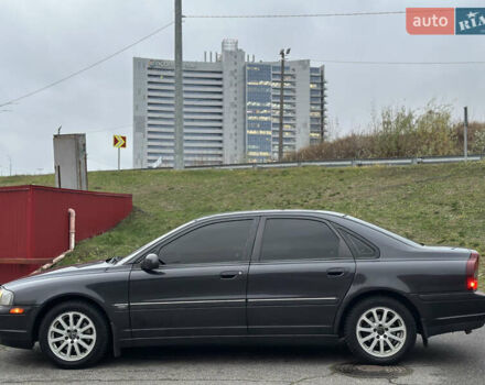 Серый Вольво С80, объемом двигателя 2 л и пробегом 340 тыс. км за 4500 $, фото 9 на Automoto.ua