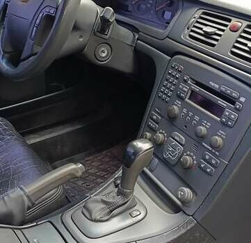 Серый Вольво С80, объемом двигателя 2.92 л и пробегом 406 тыс. км за 5000 $, фото 26 на Automoto.ua