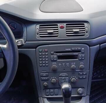 Серый Вольво С80, объемом двигателя 2.92 л и пробегом 406 тыс. км за 5000 $, фото 14 на Automoto.ua