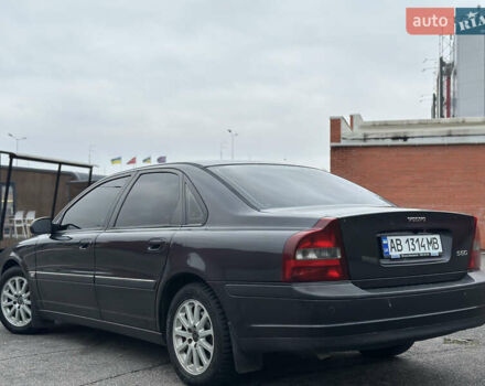 Серый Вольво С80, объемом двигателя 2 л и пробегом 340 тыс. км за 4500 $, фото 16 на Automoto.ua