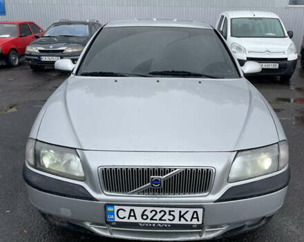 Серый Вольво С80, объемом двигателя 2.46 л и пробегом 368 тыс. км за 2550 $, фото 1 на Automoto.ua