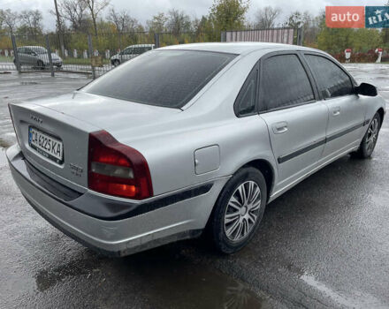 Серый Вольво С80, объемом двигателя 2.46 л и пробегом 368 тыс. км за 2550 $, фото 3 на Automoto.ua