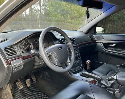 Серый Вольво С80, объемом двигателя 2.4 л и пробегом 450 тыс. км за 4000 $, фото 5 на Automoto.ua