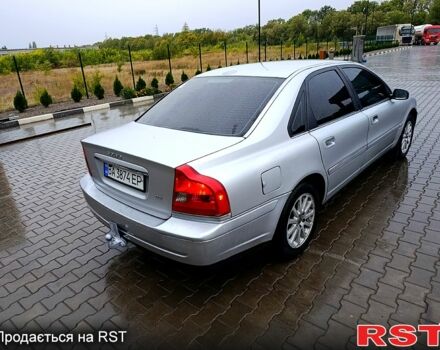 Серый Вольво С80, объемом двигателя 2.4 л и пробегом 250 тыс. км за 3800 $, фото 1 на Automoto.ua