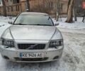 Серый Вольво С80, объемом двигателя 2.4 л и пробегом 600 тыс. км за 3500 $, фото 1 на Automoto.ua