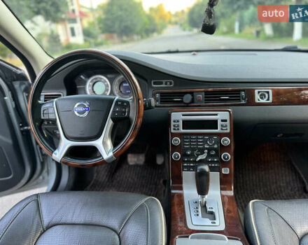 Серый Вольво С80, объемом двигателя 3 л и пробегом 340 тыс. км за 8499 $, фото 39 на Automoto.ua