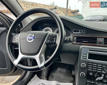 Серый Вольво С80, объемом двигателя 2.52 л и пробегом 207 тыс. км за 9700 $, фото 16 на Automoto.ua