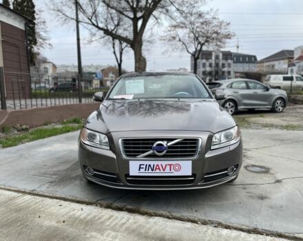 Сірий Вольво S80, об'ємом двигуна 2.5 л та пробігом 207 тис. км за 9700 $, фото 1 на Automoto.ua