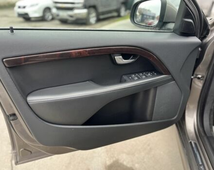 Сірий Вольво S80, об'ємом двигуна 2.5 л та пробігом 207 тис. км за 9700 $, фото 9 на Automoto.ua