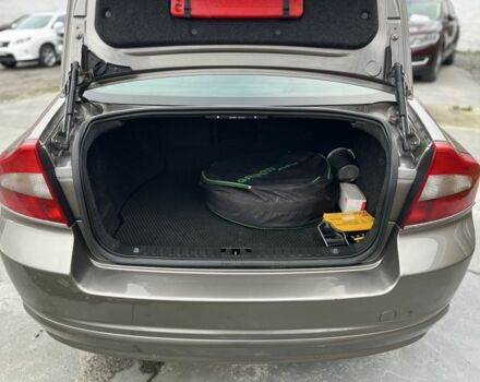 Сірий Вольво S80, об'ємом двигуна 2.5 л та пробігом 207 тис. км за 9700 $, фото 8 на Automoto.ua