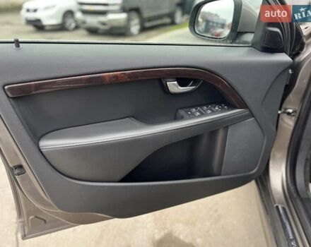 Серый Вольво С80, объемом двигателя 2.52 л и пробегом 207 тыс. км за 9700 $, фото 9 на Automoto.ua