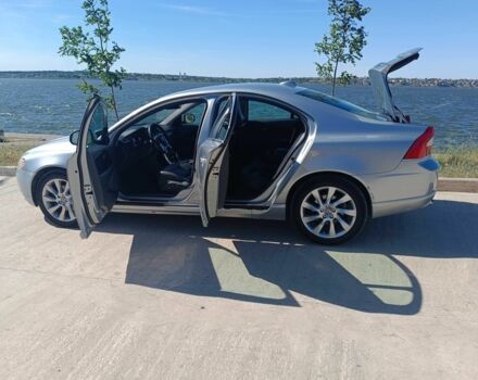 Вольво С80 2011 в Николаеве на Automoto.ua Серый Вольво С80, объемом двигателя 3 л и пробегом 244 тыс. км за 11000 $, фото 17 на Automoto.ua