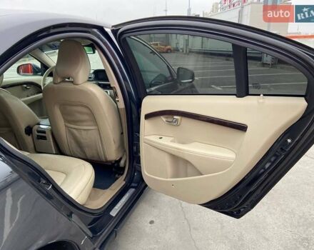 Серый Вольво С80, объемом двигателя 2.95 л и пробегом 150 тыс. км за 13000 $, фото 41 на Automoto.ua