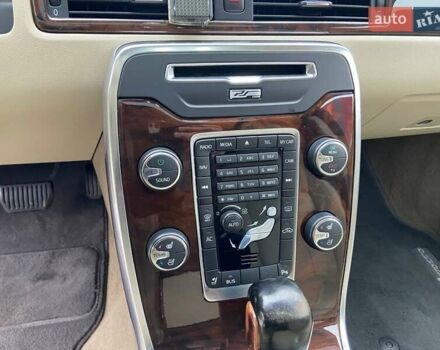 Серый Вольво С80, объемом двигателя 2.95 л и пробегом 150 тыс. км за 13000 $, фото 30 на Automoto.ua