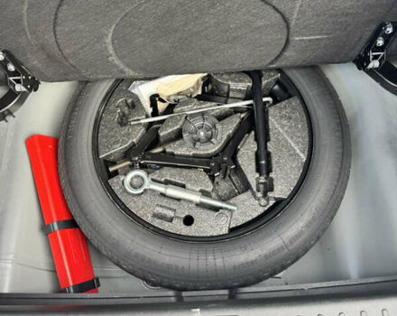 Сірий Вольво S80, об'ємом двигуна 2.4 л та пробігом 169 тис. км за 17300 $, фото 29 на Automoto.ua