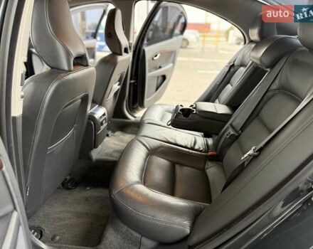 Серый Вольво С80, объемом двигателя 2.4 л и пробегом 106 тыс. км за 17500 $, фото 29 на Automoto.ua