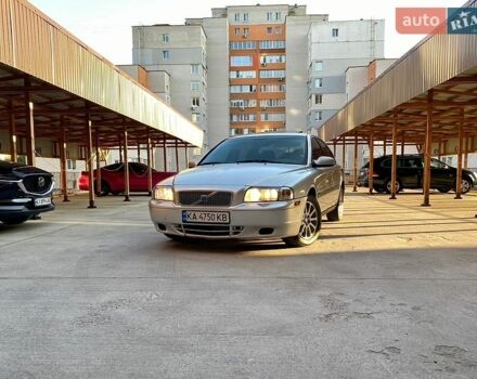 Серый Вольво С80, объемом двигателя 2.9 л и пробегом 450 тыс. км за 3299 $, фото 1 на Automoto.ua