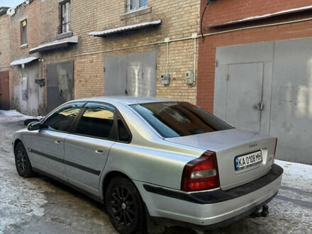 Серый Вольво С80, объемом двигателя 1.98 л и пробегом 250 тыс. км за 2999 $, фото 1 на Automoto.ua