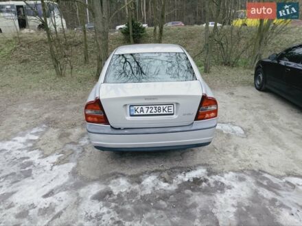 Сірий Вольво S80, об'ємом двигуна 1.98 л та пробігом 252 тис. км за 4500 $, фото 1 на Automoto.ua