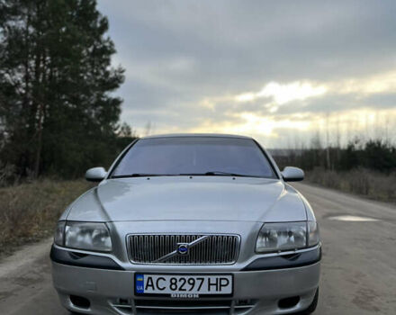 Серый Вольво С80, объемом двигателя 2.4 л и пробегом 450 тыс. км за 4000 $, фото 1 на Automoto.ua