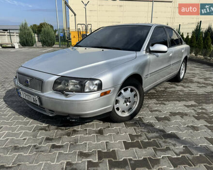 Сірий Вольво S80, об'ємом двигуна 2.92 л та пробігом 320 тис. км за 2999 $, фото 1 на Automoto.ua