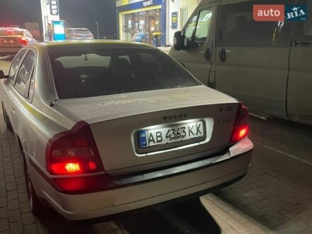 Сірий Вольво S80, об'ємом двигуна 2.4 л та пробігом 300 тис. км за 2500 $, фото 1 на Automoto.ua