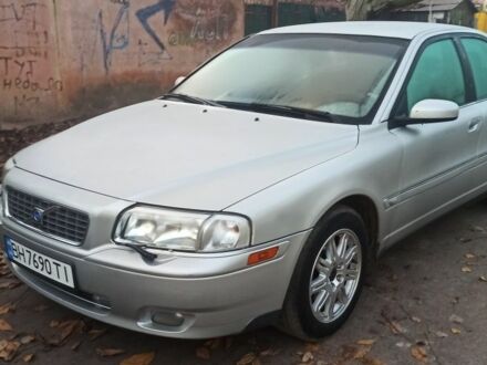 Серый Вольво С80, объемом двигателя 2.4 л и пробегом 200 тыс. км за 5000 $, фото 1 на Automoto.ua