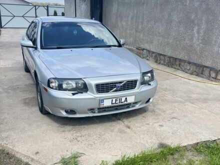 Сірий Вольво S80, об'ємом двигуна 2.5 л та пробігом 3 тис. км за 4500 $, фото 1 на Automoto.ua