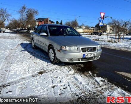 Серый Вольво С80, объемом двигателя 2.4 л и пробегом 250 тыс. км за 2500 $, фото 1 на Automoto.ua