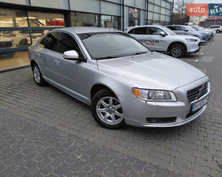 Серый Вольво С80, объемом двигателя 2.5 л и пробегом 178 тыс. км за 8500 $, фото 1 на Automoto.ua