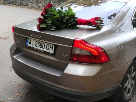 Вольво С80 2007 в Белой Церкве на Automoto.ua Серый Вольво С80, объемом двигателя 2.5 л и пробегом 270 тыс. км за 8500 $, фото 1 на Automoto.ua