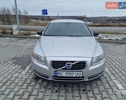 Серый Вольво С80, объемом двигателя 2.5 л и пробегом 282 тыс. км за 8200 $, фото 1 на Automoto.ua