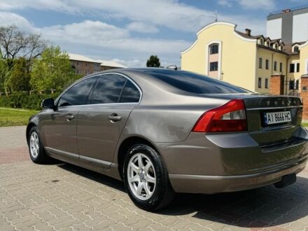 Вольво S80 2008 у Обухове на Automoto.ua Сірий Вольво S80, об'ємом двигуна 2.4 л та пробігом 233 тис. км за 10000 $, фото 1 на Automoto.ua