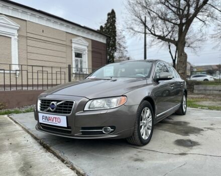 Серый Вольво С80, объемом двигателя 2.5 л и пробегом 207 тыс. км за 9700 $, фото 1 на Automoto.ua