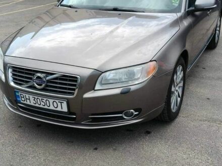 Серый Вольво С80, объемом двигателя 2 л и пробегом 190 тыс. км за 8500 $, фото 1 на Automoto.ua