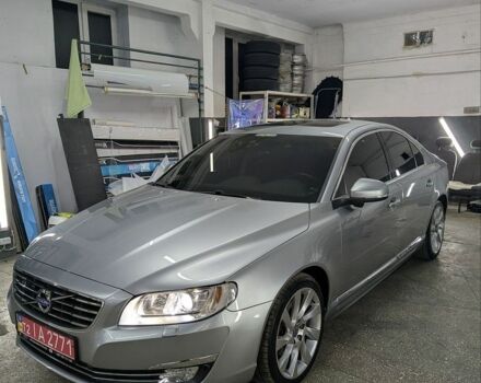 Сірий Вольво S80, об'ємом двигуна 2 л та пробігом 136 тис. км за 15300 $, фото 1 на Automoto.ua