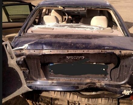 Синий Вольво С80, объемом двигателя 2.4 л и пробегом 369 тыс. км за 2200 $, фото 20 на Automoto.ua