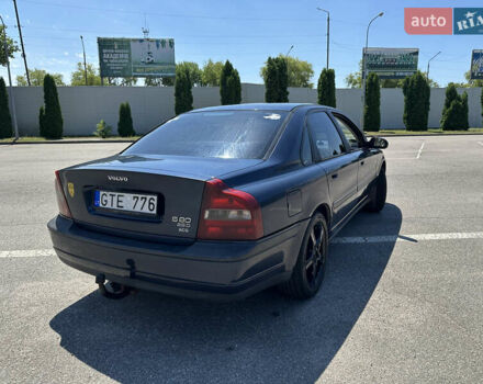 Синий Вольво С80, объемом двигателя 2.5 л и пробегом 360 тыс. км за 3500 $, фото 3 на Automoto.ua